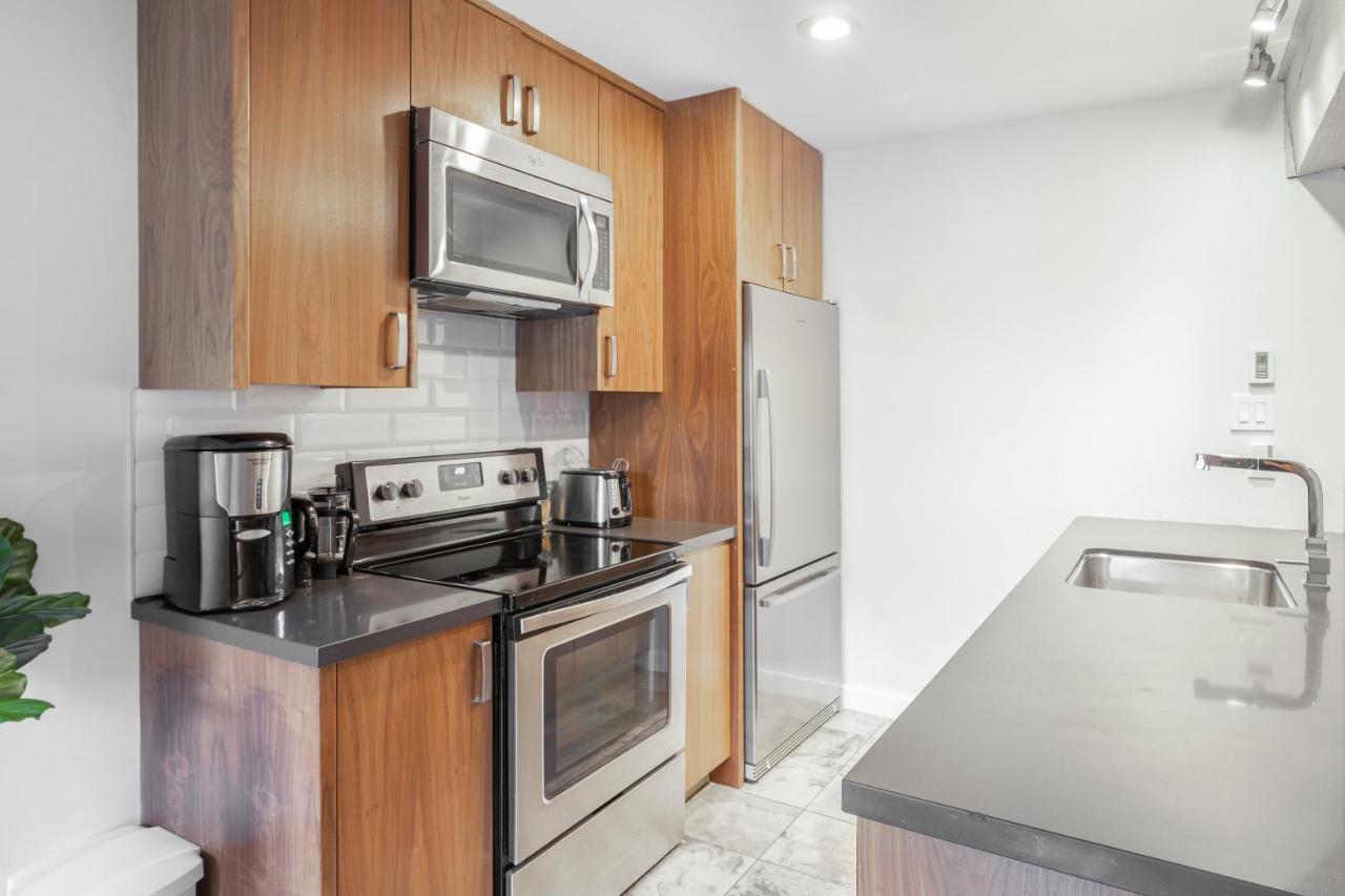 Updated Whistler Creek Studio With Parking Extérieur photo